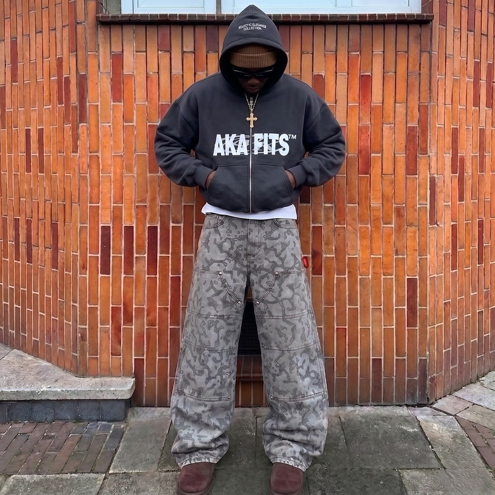 TRAPSTAR ZIP UP HOODIE